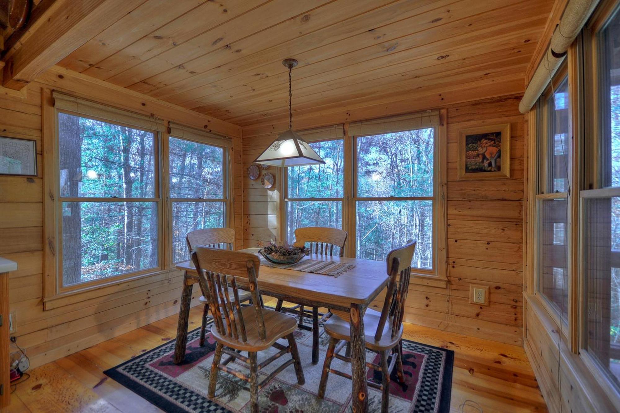 Cherry Log Knotty Pines Pet-Friendly Gas Fireplace Plus A Firepit מראה חיצוני תמונה