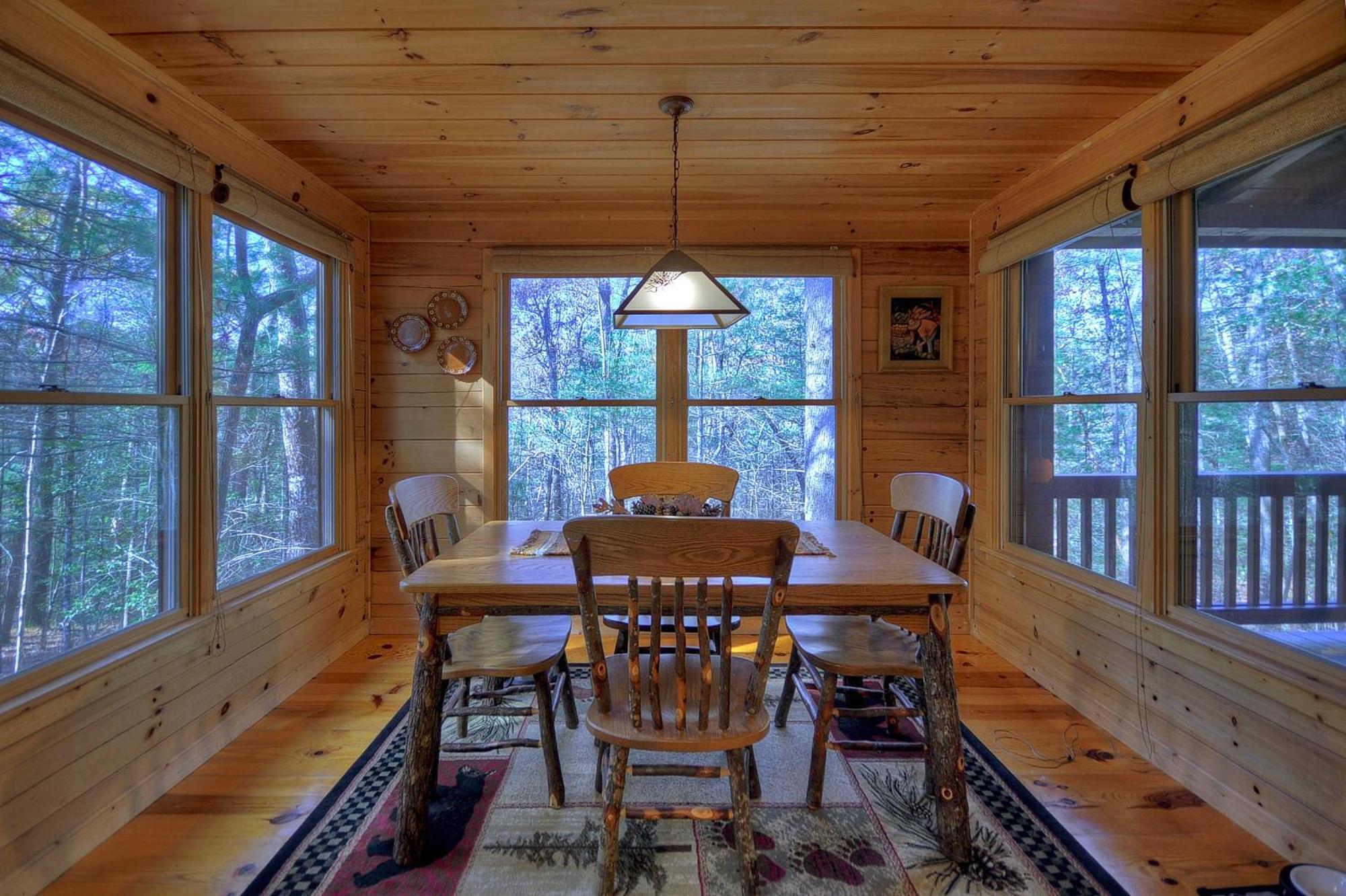 Cherry Log Knotty Pines Pet-Friendly Gas Fireplace Plus A Firepit מראה חיצוני תמונה